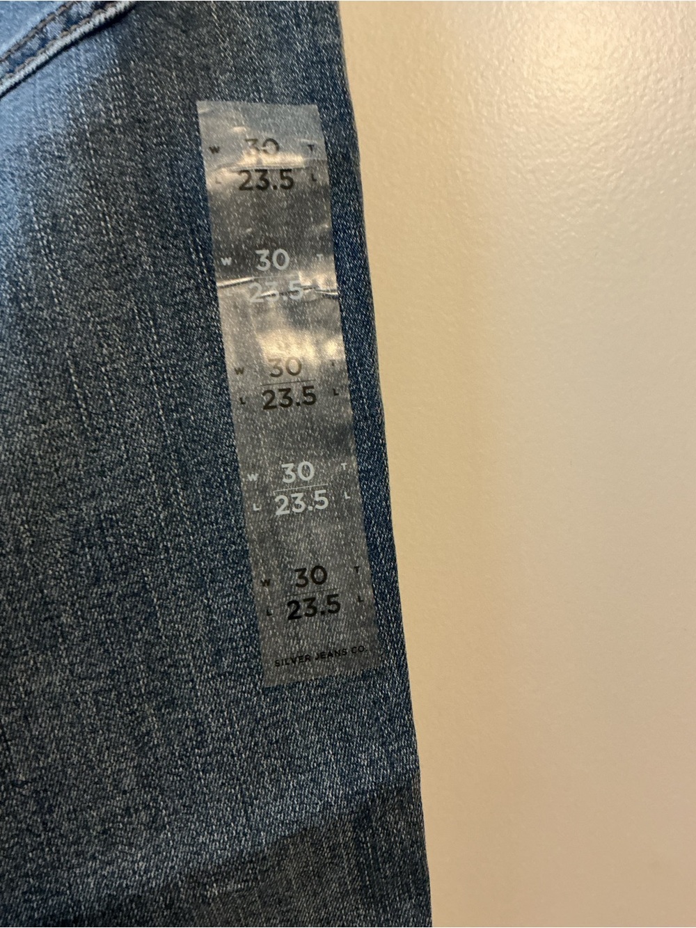 Silver Elyse Capri - Mid-Rise - Picture 5 of 6